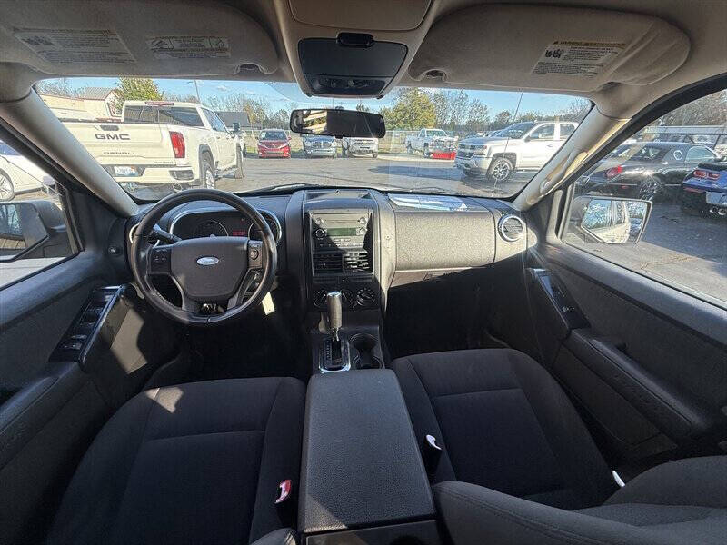 2010 Ford Explorer XLT