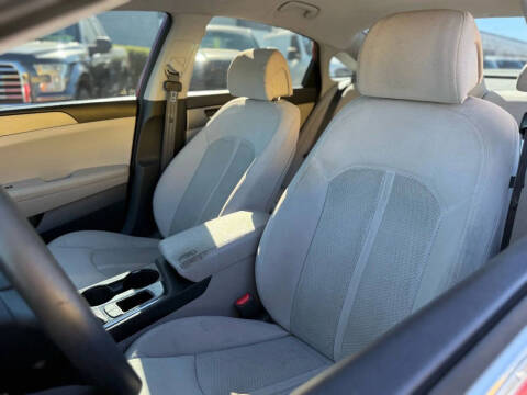 2017 Hyundai Sonata SE