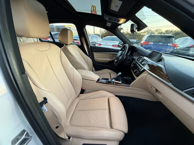 2018 BMW 3 Series 330i