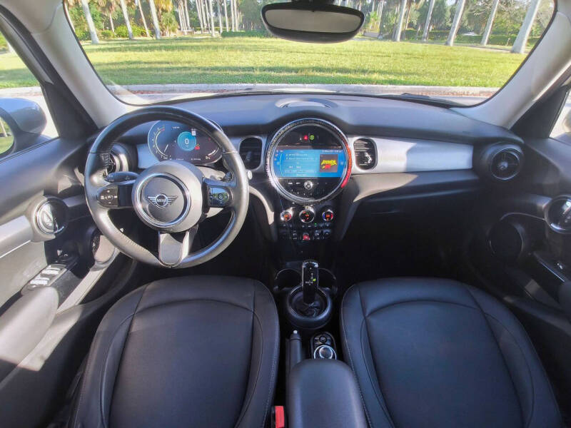 2023 MINI Hardtop 4 Door Cooper