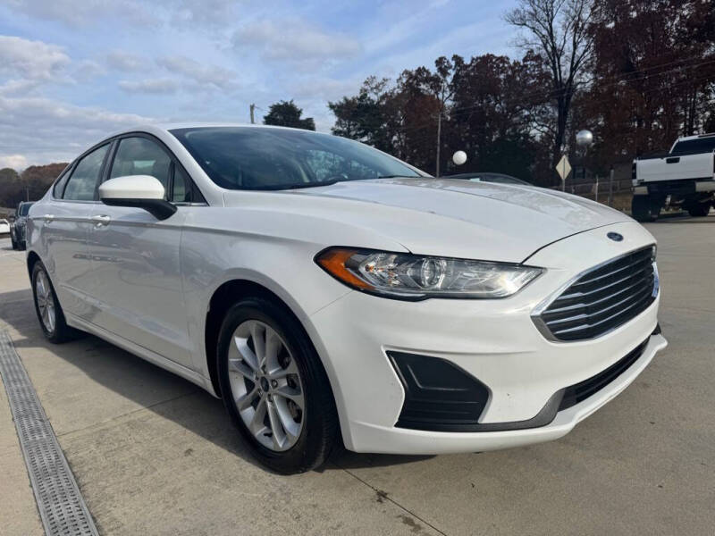 2020 Ford Fusion SE