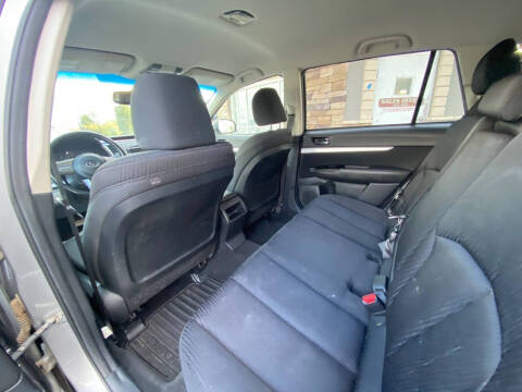 2011 Subaru Outback 3.6R Premium