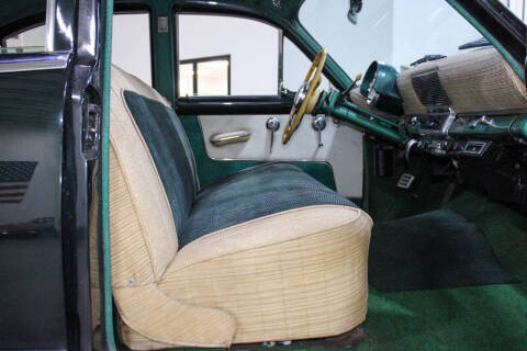 1953 Kaiser Manhattan