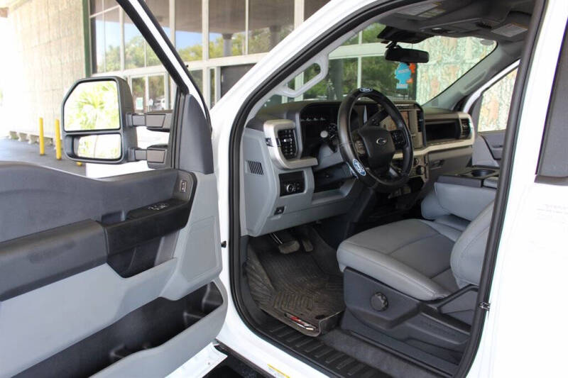 2024 Ford F-600 Super Duty