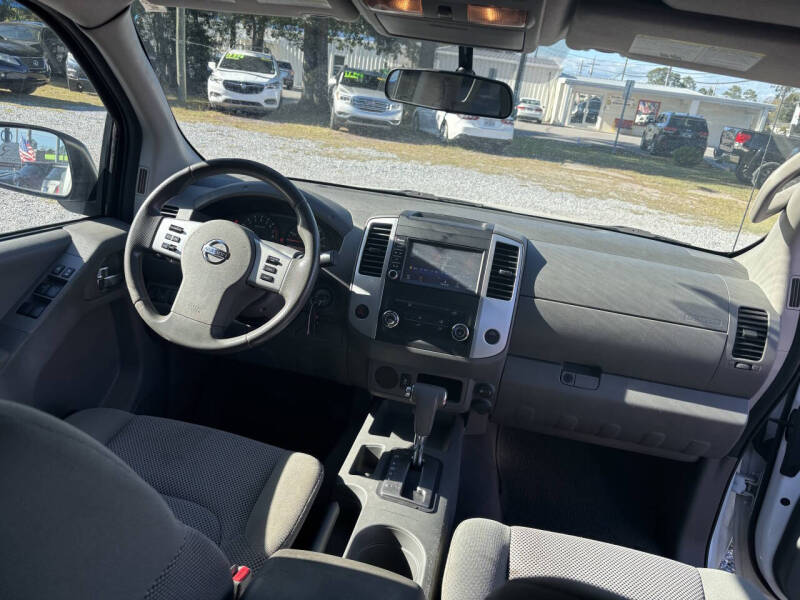 2019 Nissan Frontier SV