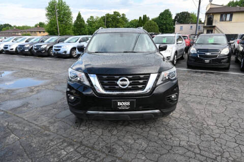 2017 Nissan Pathfinder SV