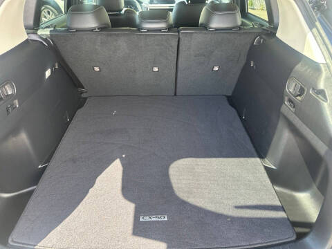 2024 Mazda CX-50 2.5 S Select