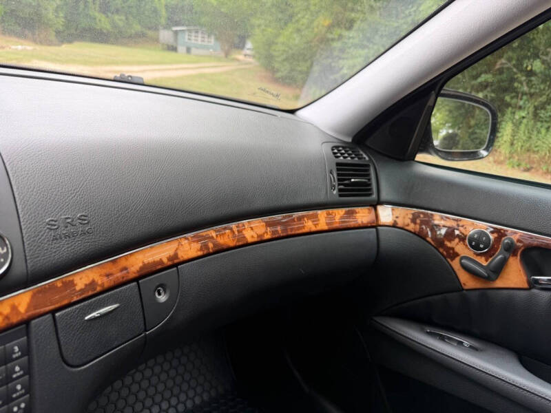 2009 Mercedes-Benz E-Class E 550 4MATIC