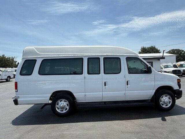 2014 Ford E-Series E-250