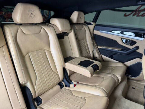 2021 Lamborghini Urus