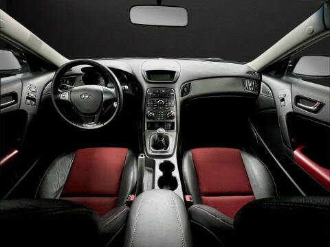 2011 Hyundai Genesis Coupe 3.8L R-Spec