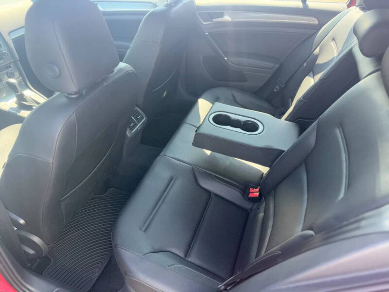 2017 Volkswagen Golf Alltrack