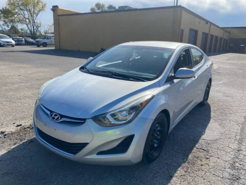 2016 Hyundai Elantra for sale at AUTOSAVIN in Villa Park IL