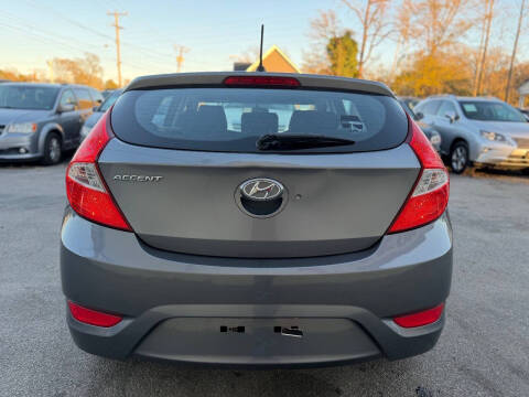 2015 Hyundai Accent GS