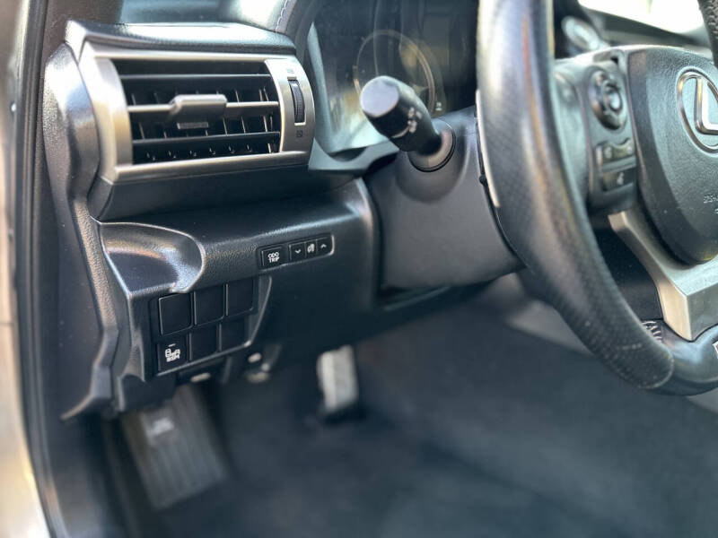 2015 Lexus IS 250