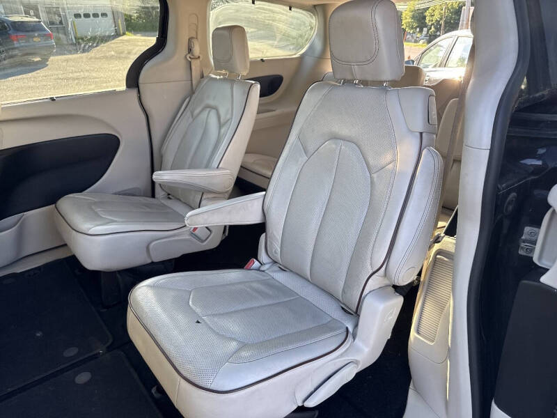 2017 Chrysler Pacifica Limited