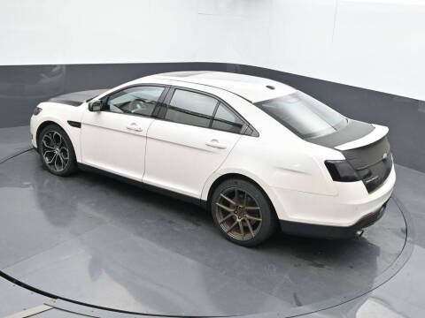 2017 Ford Taurus SHO