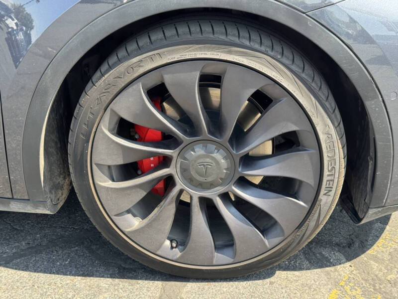 2021 Tesla Model Y Performance