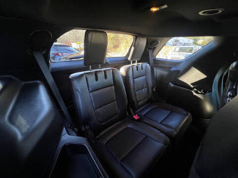 2016 Ford Explorer Sport