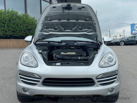 2011 Porsche Cayenne Tiptronic