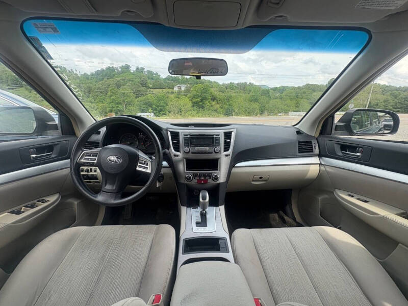 2014 Subaru Outback 2.5i