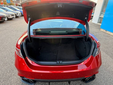 2024 Alfa Romeo Giulia Quadrifoglio