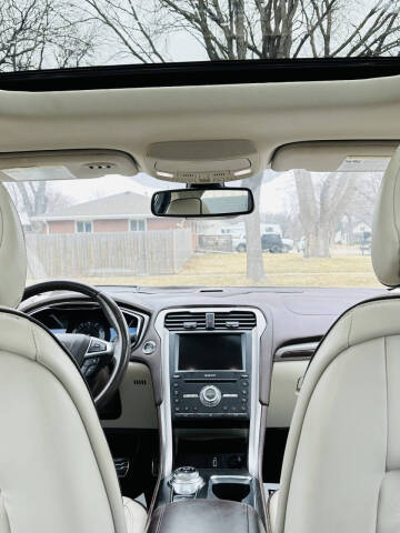2017 Ford Fusion Platinum