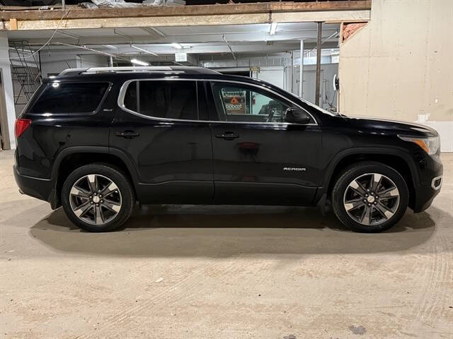 2017 GMC Acadia SLT-2