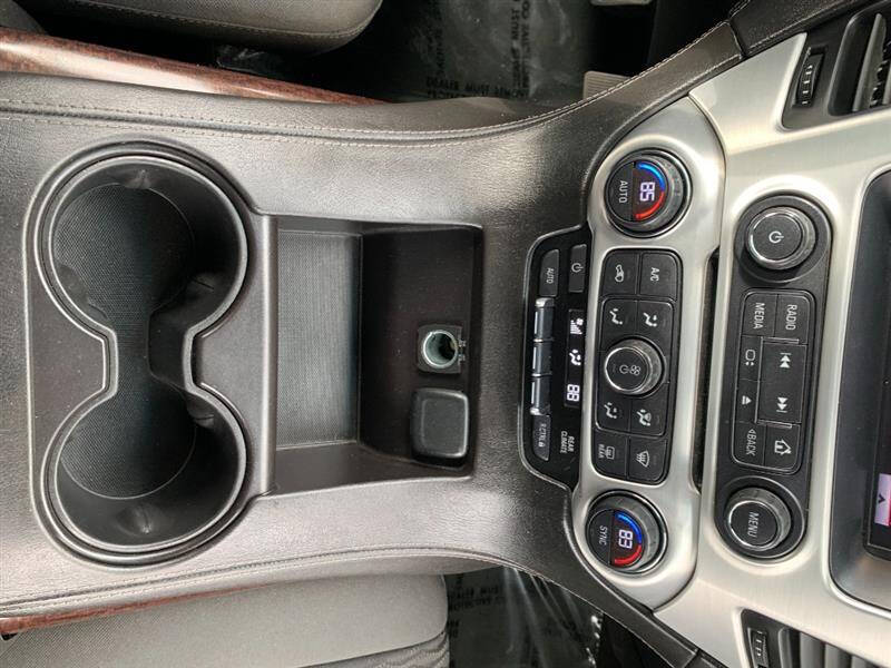 2015 GMC Yukon XL SLE