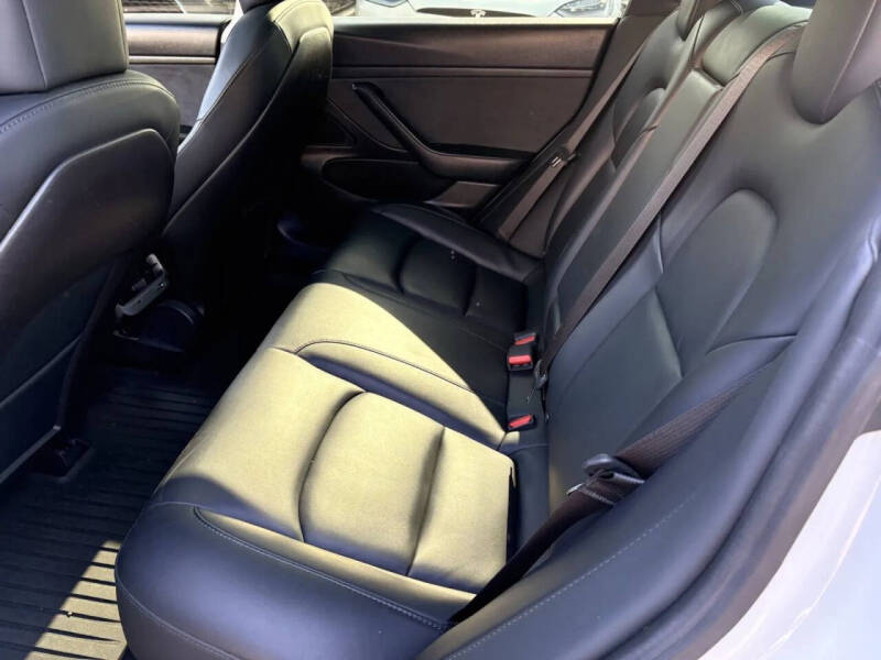 2020 Tesla Model 3 Standard Range Plus