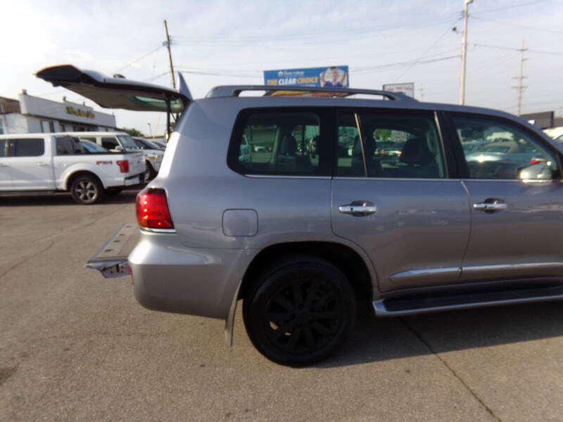 2008 Lexus LX 570