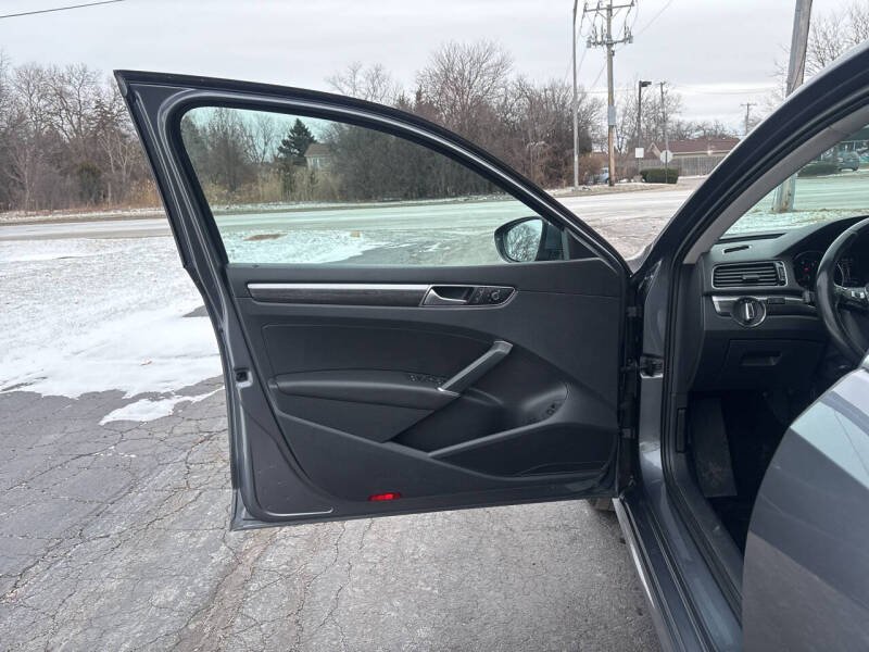 2017 Volkswagen Passat 1.8T SE