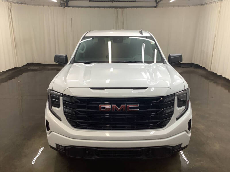 2026 GMC Sierra 1500 Elevation Standard