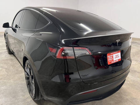 2023 Tesla Model Y Performance