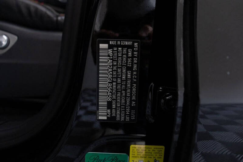 2016 Porsche Macan S