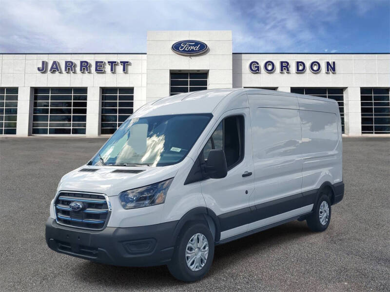 2025 Ford E-Transit 350