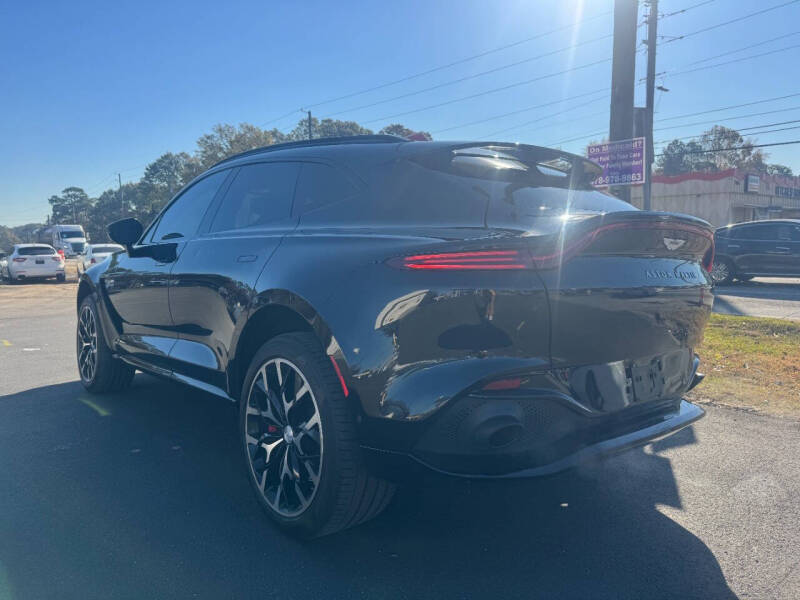 2021 Aston Martin DBX