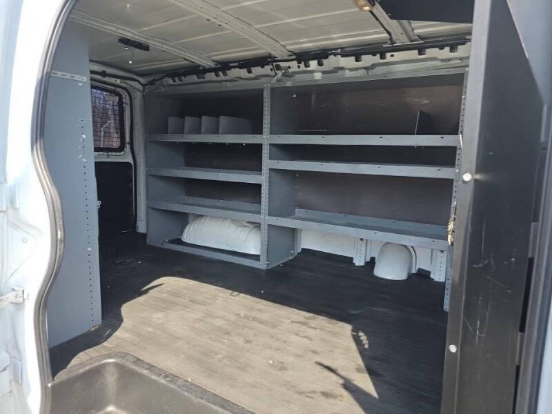 2018 Chevrolet Express 2500