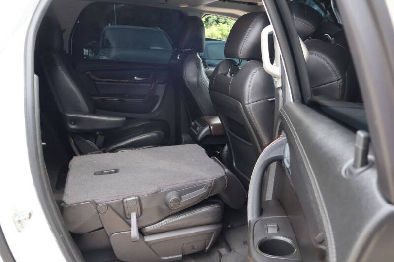 2016 GMC Acadia Denali