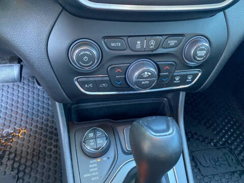 2019 Jeep Cherokee Trailhawk