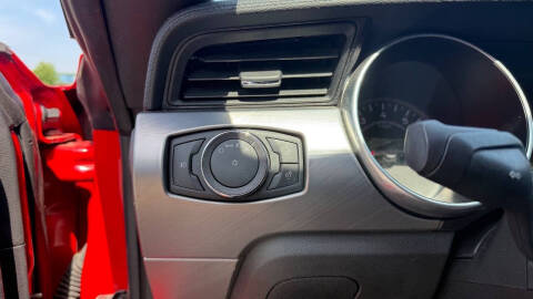 2019 Ford Mustang EcoBoost