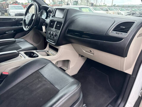 2020 Dodge Grand Caravan SXT