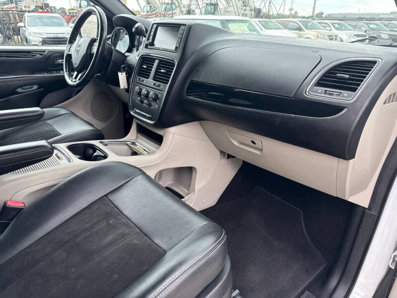 2020 Dodge Grand Caravan SXT