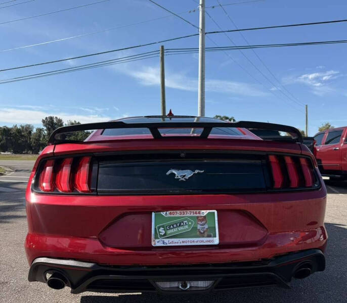 2022 Ford Mustang EcoBoost