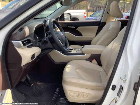 2022 Toyota Highlander XLE