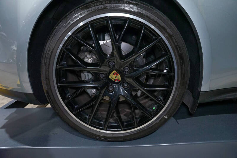 2018 Porsche Panamera 4S