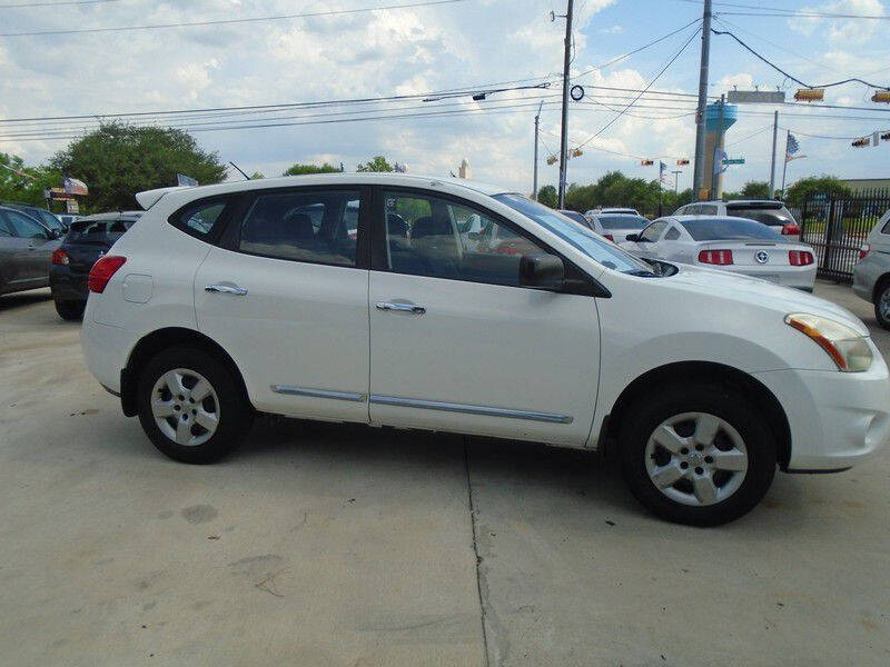 2013 Nissan Rogue S