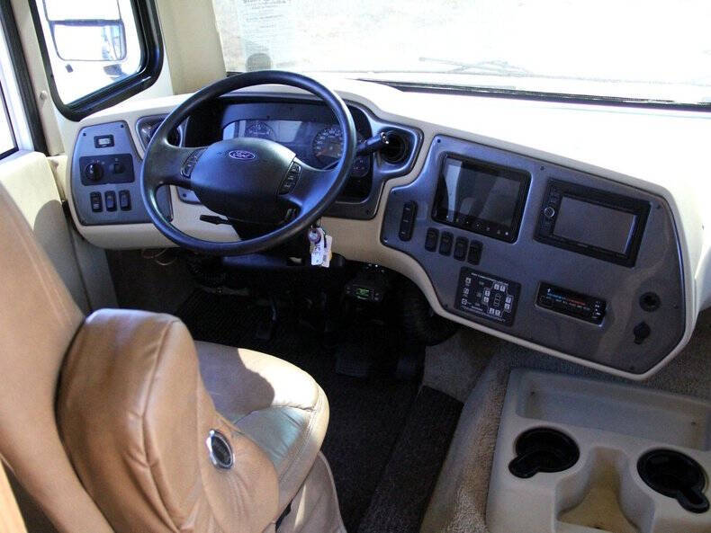 2013 Ford Motorhome Chassis