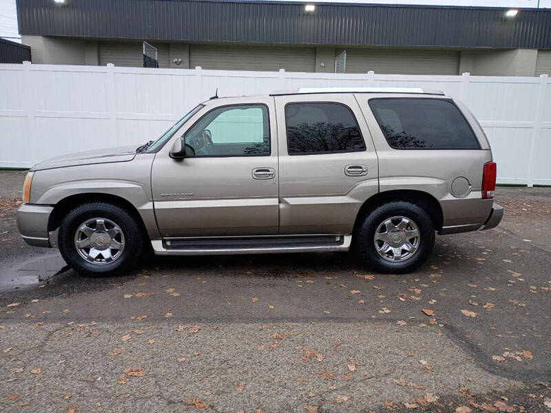 2003 Cadillac Escalade