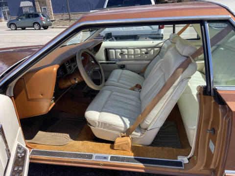 1977 Lincoln Mark V